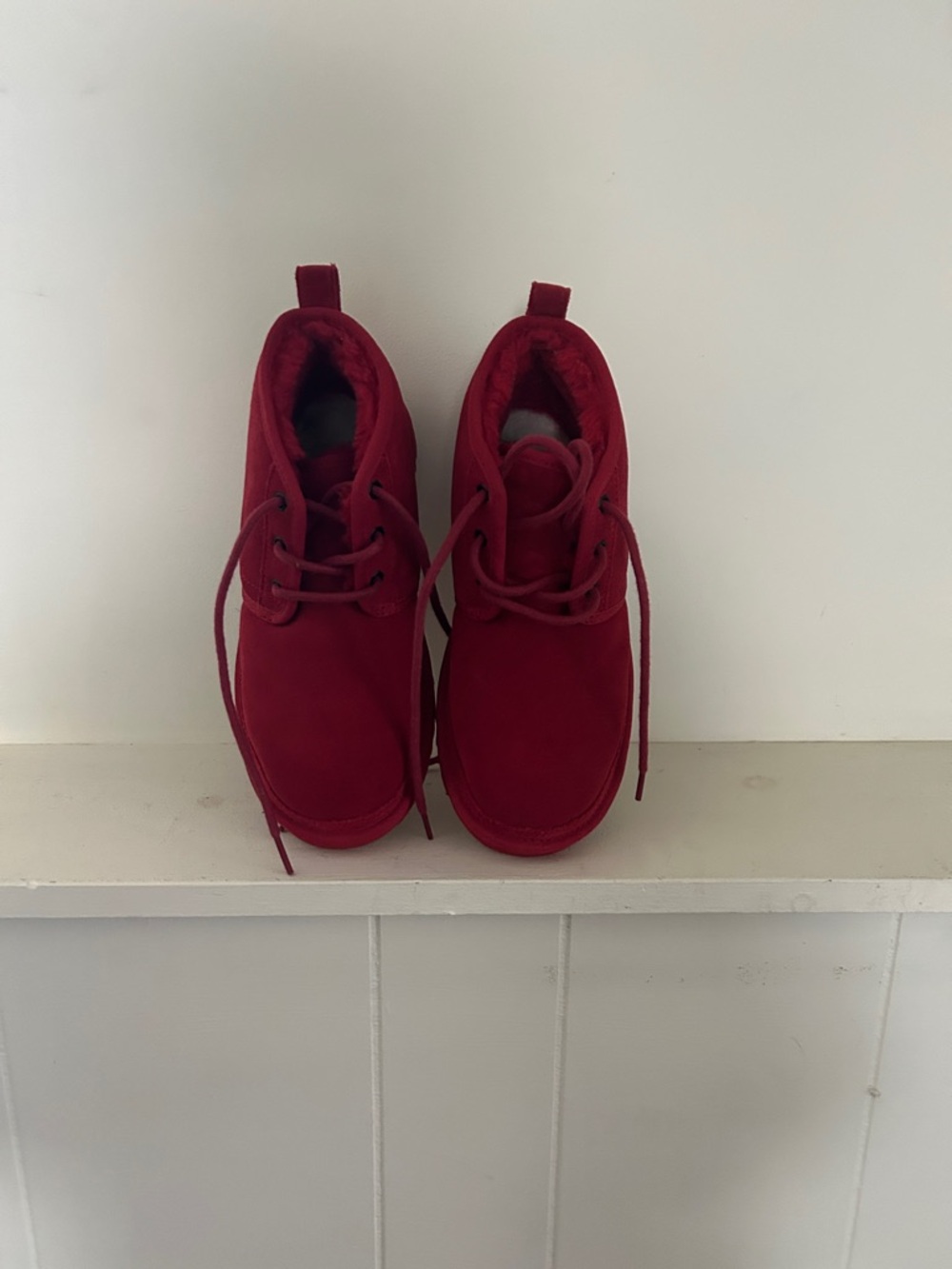 UGG Women's Red Lace-Up Winter Boots